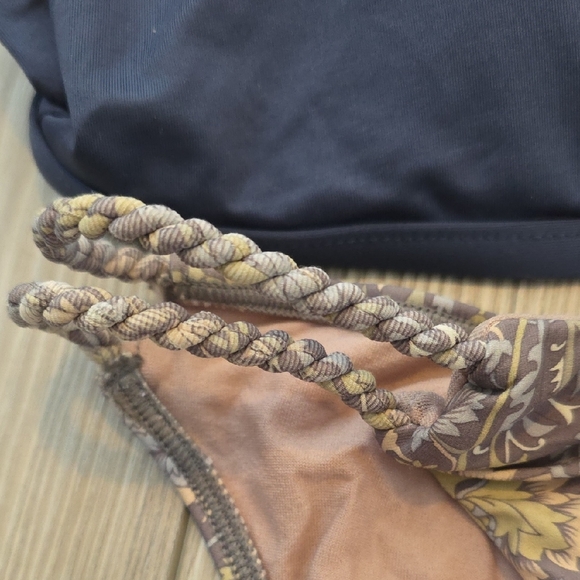 O'Neill Bikini Set - Picture 2 of 4